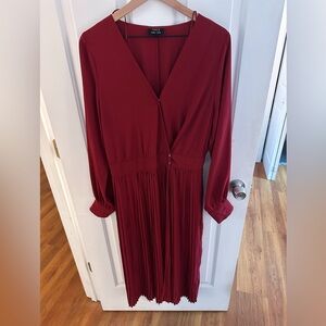 Vici Deep Red Long Sleeve Pleated Dress